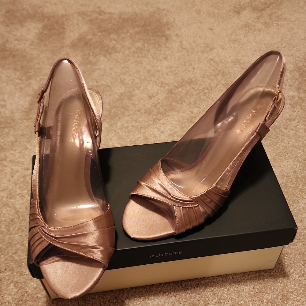 Liz Claiborne Women's Metallic Slingback Heels